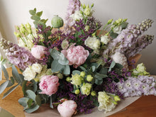 Load image into Gallery viewer, Valentine's Country Style Bouquet Friday 13th February - Sarurday 14th February