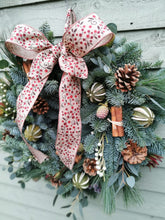 Load image into Gallery viewer, Christmas Wreath